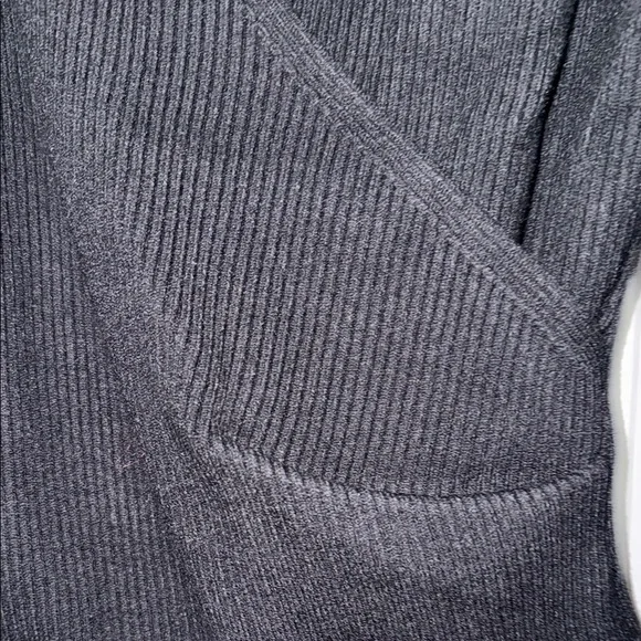 Anthropologie Elegant Black V-Neck Blouse - Picture 3 of 8